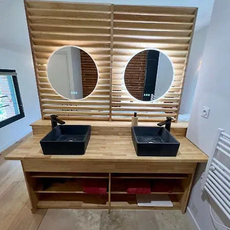 Le Moulin De La Flambere *