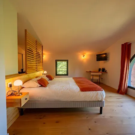 Le Moulin De La Flambere