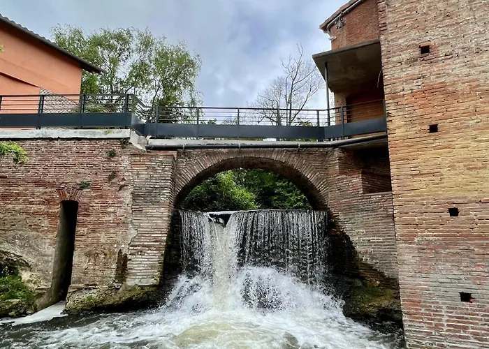 Le Moulin De La Flambere