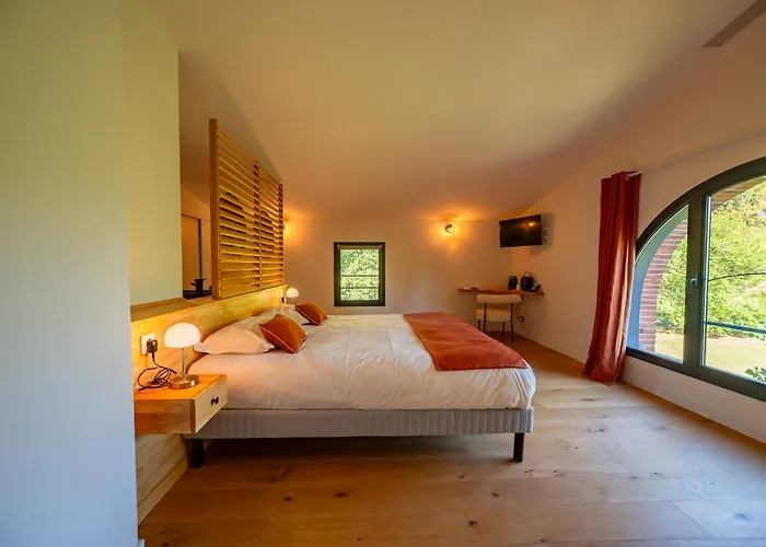 Le Moulin De La Flambere