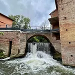 Le Moulin De La Flambere